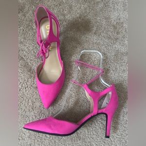 Unisa Pink Heels - Size 9M